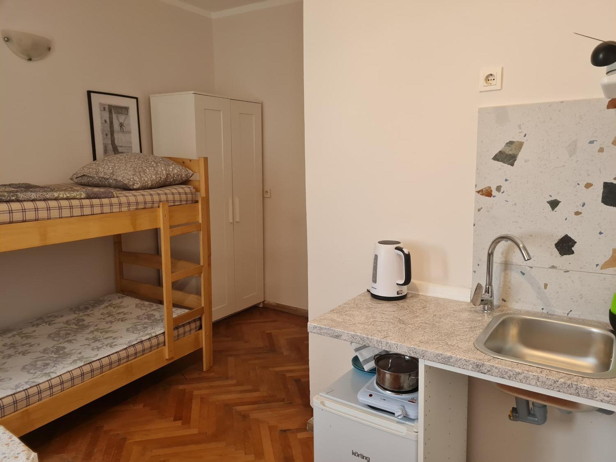 Rooms & Studio Apartments Šibenik Exteriör bild