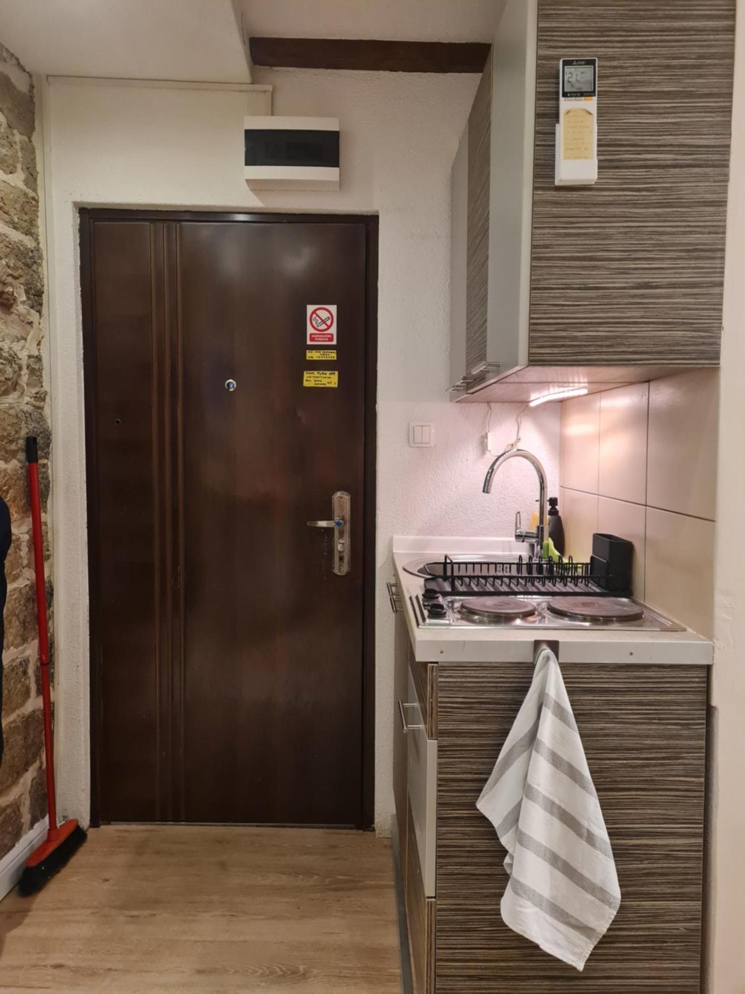 Rooms & Studio Apartments Šibenik Rum bild