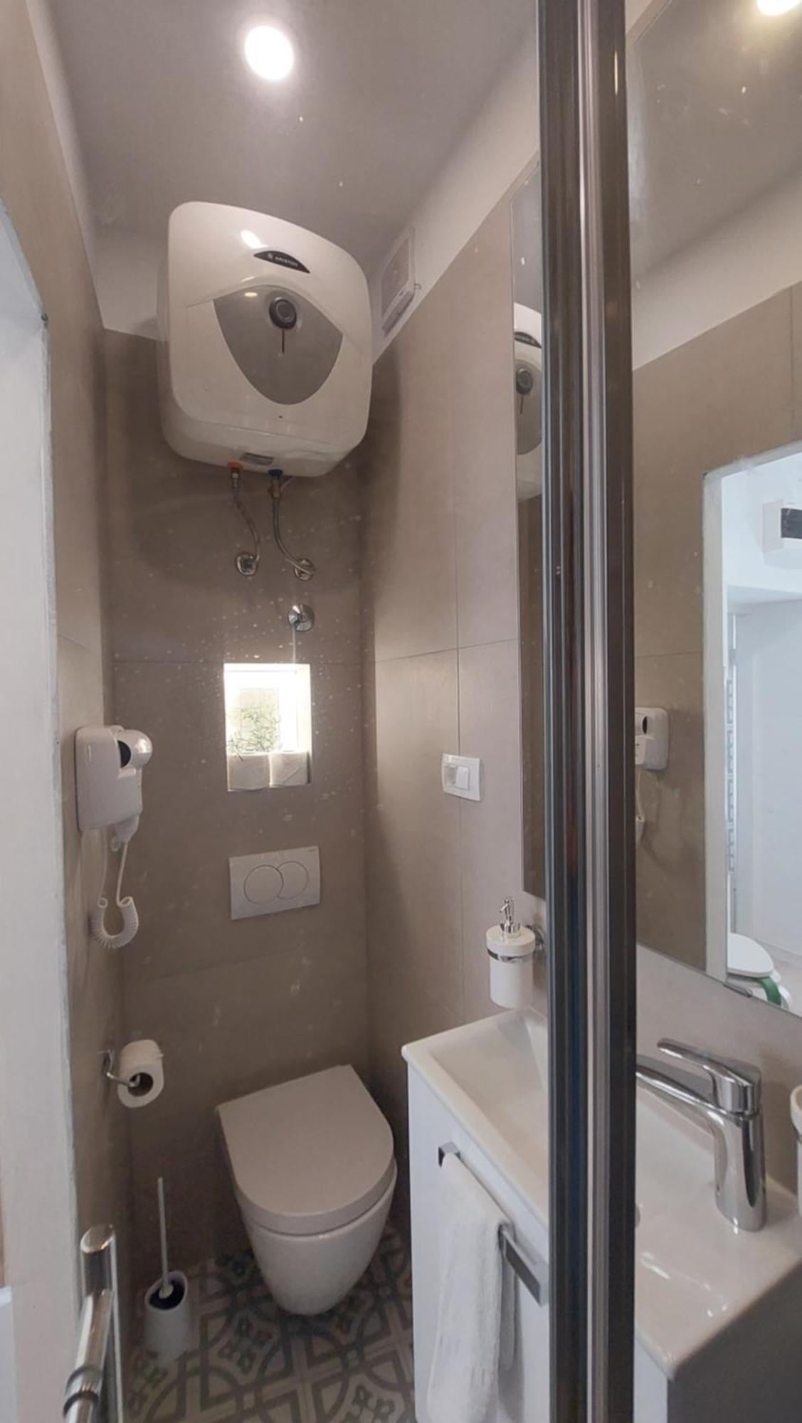 Rooms & Studio Apartments Šibenik Rum bild
